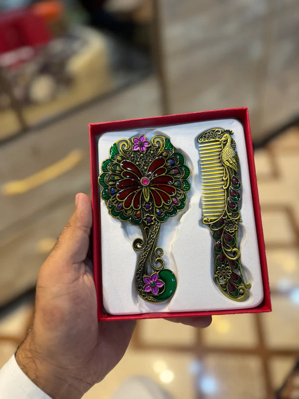 Golden Mirror & Comb