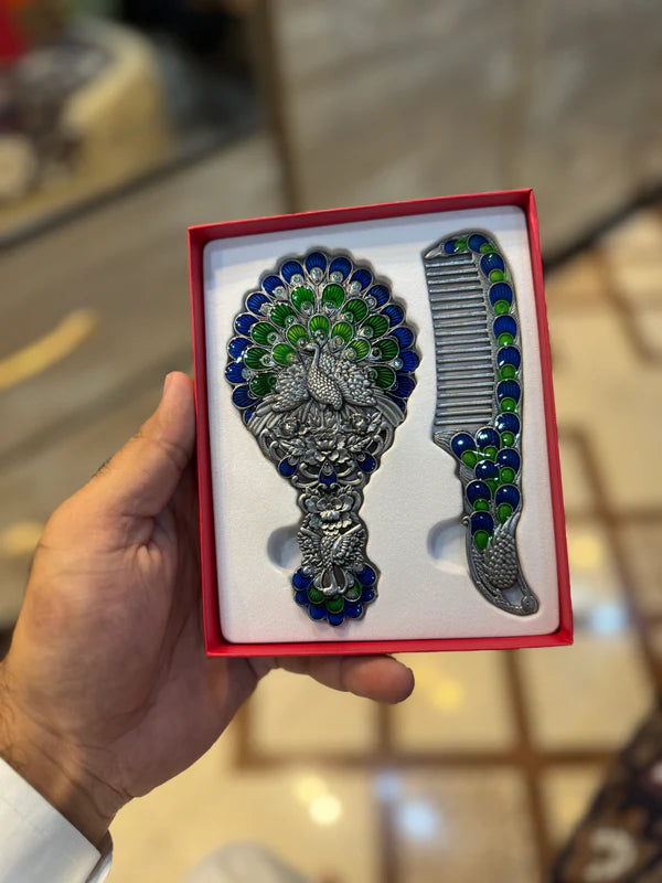 Golden Mirror & Comb