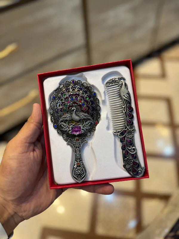 Golden Mirror & Comb