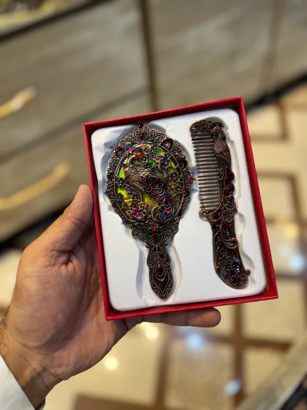 Golden Mirror & Comb