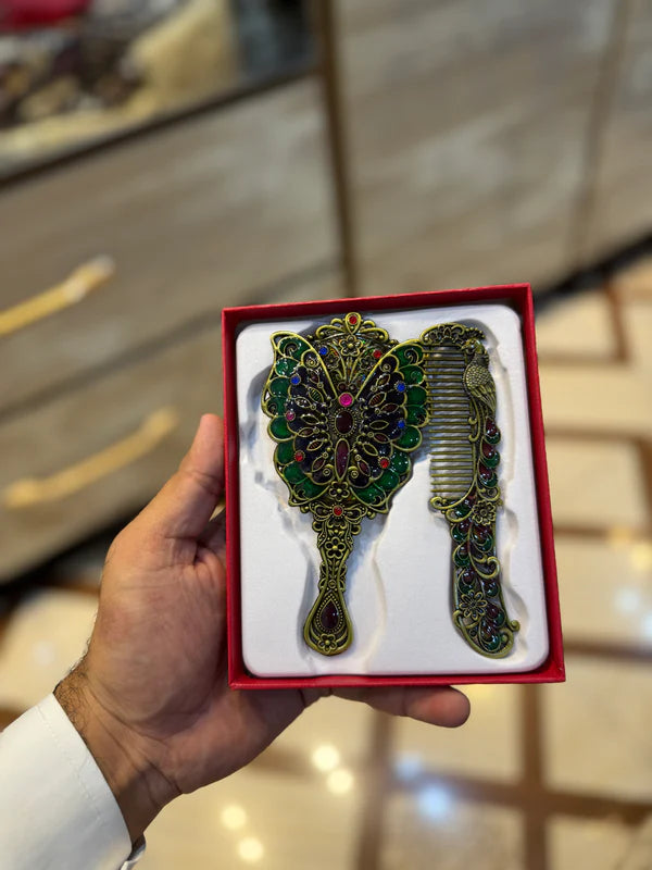 Golden Mirror & Comb