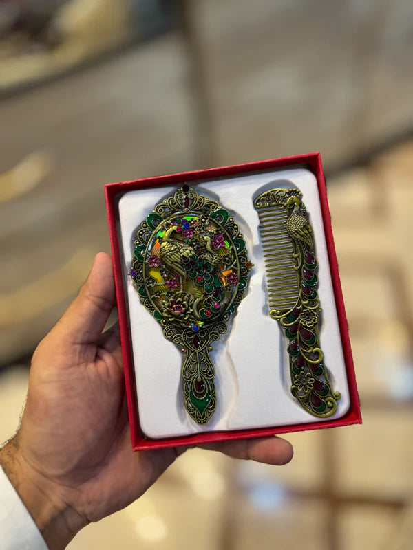Golden Mirror & Comb
