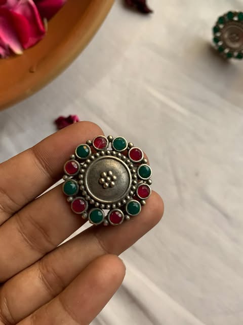Ring
